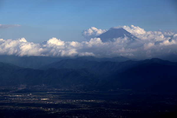 気が付けば堂々と構えた富士山が