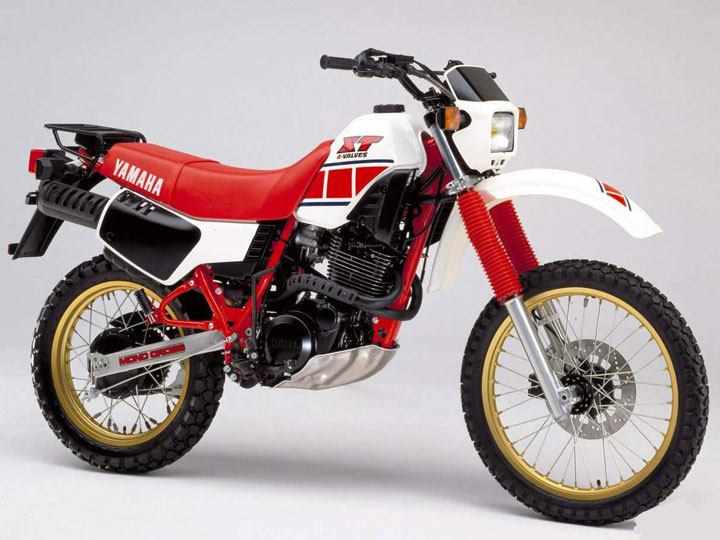 Yamaha-XT600-84--4