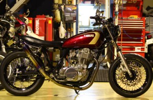 ＳＲ４００カスタム　２００１年式